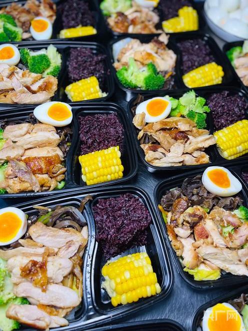 轻食餐制作爆料视频大全,揭秘热门爆料视频大全